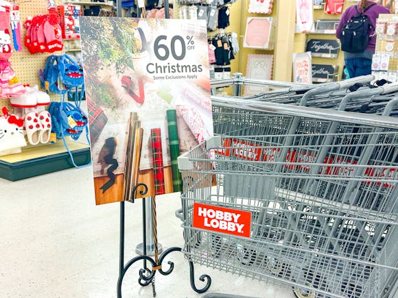 Hobby Lobby Christmas Clearance Is at 80% Off: When to Expect 90% Off