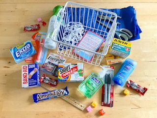 supplies for diy teacher gift basket with poem