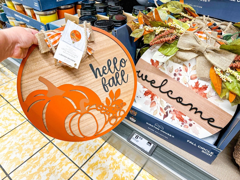 aldi kirkton house fall circle sign