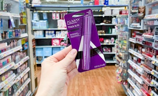 walmart-almay-thickening-mascara-2021b