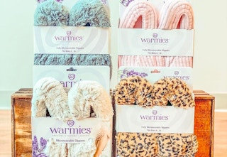 jane-oprah-warmies-nov-2022-1