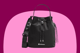 lululemon Drawstring Crossbody Feature Image