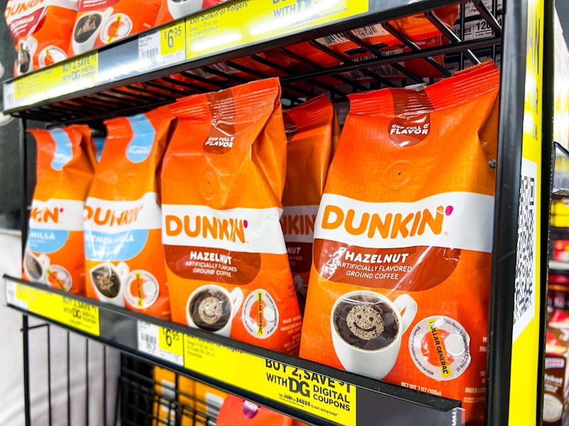 dollar-general-dunkin-coffee-1