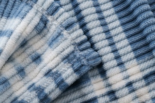 Walmart-Mainstays-king-bed-blanket-1