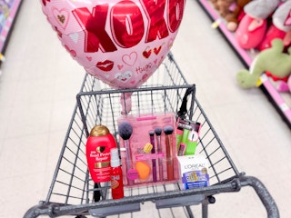 walgreens-drugstore-beauty-deals-valentines-day-kcl-6700