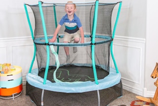 walmart skywalker kids dinosaur trampoline screenshot