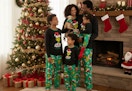 walmart grinch family pajamas