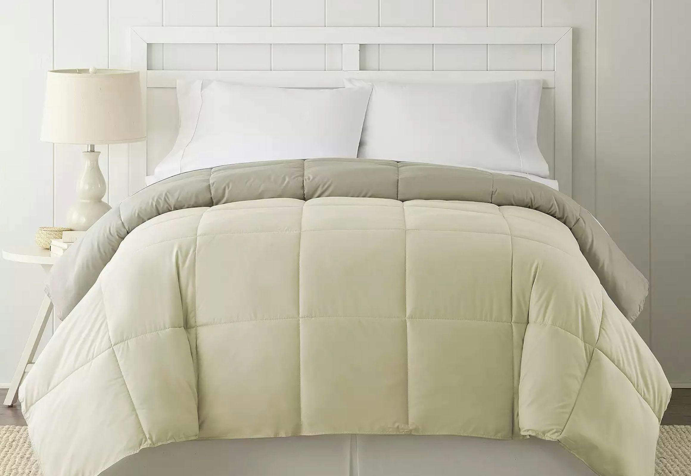 Modern Threads Comforter