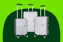 Silver luggage set (stock image) brand: HIKOLAYAE
