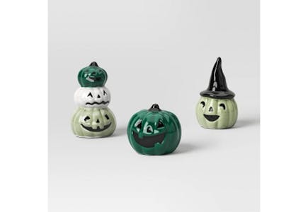 Hyde and EEK! Boutique Pumpkin Set