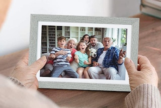 amazon photo framejpg 1682090731 1682090731