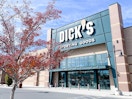 dicks sporting goods outside store