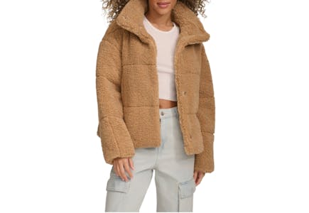 Levi’s Women’s Faux Fur Teddy Jacket