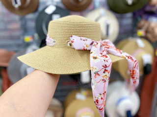 walmart time and tru marled hats with scarf hand holding