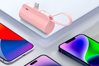 Lifestyle image of Owntech power bank in pink (3 iphones in the background)