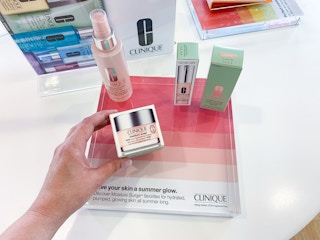 Clinique Moisture Surge
