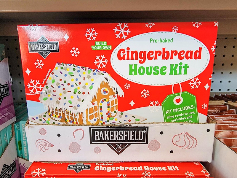gingerbread house kit