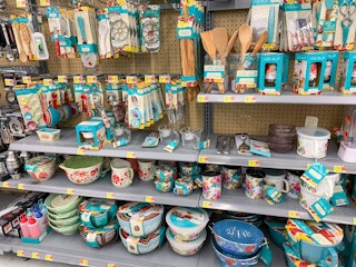 pioneer woman cooking and kitchen products