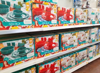 Pioneer Woman Clearance at Walmart