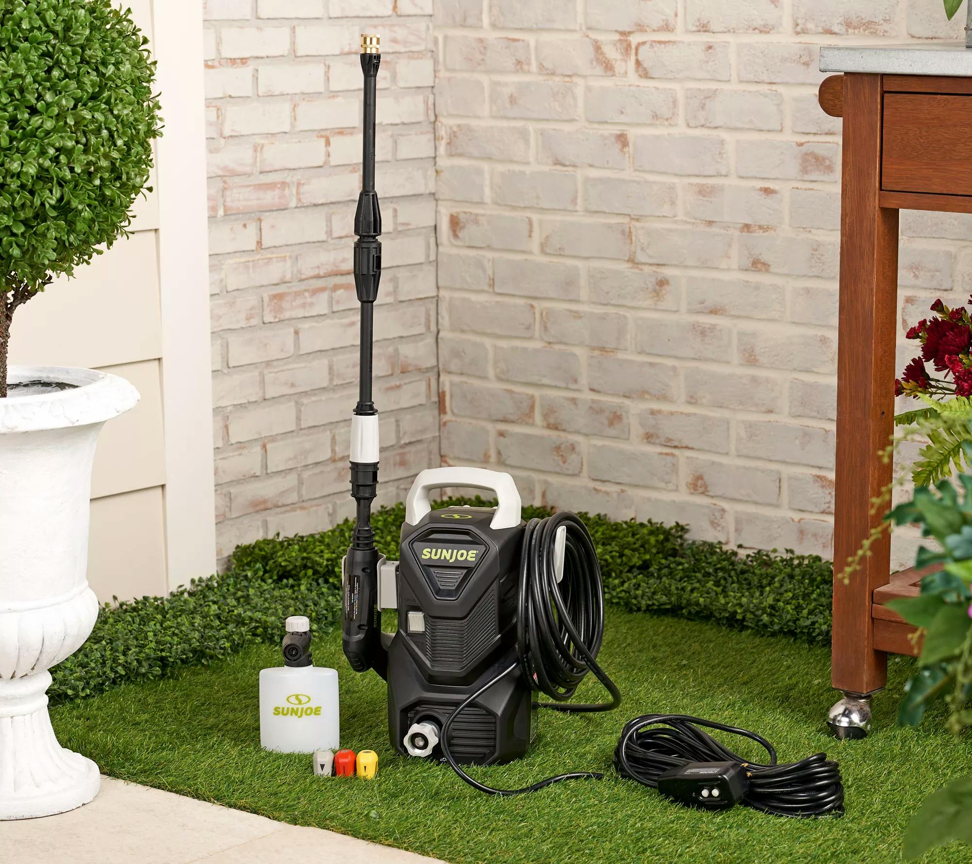 Sun Joe 1500 PSI Pressure Washer