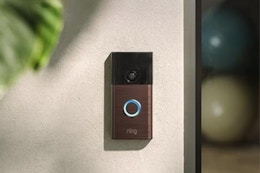 ring doorbell on side of door