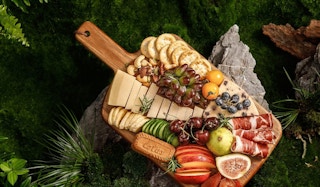 amazon cutting board 1660332426 1660332426 e1660332441811