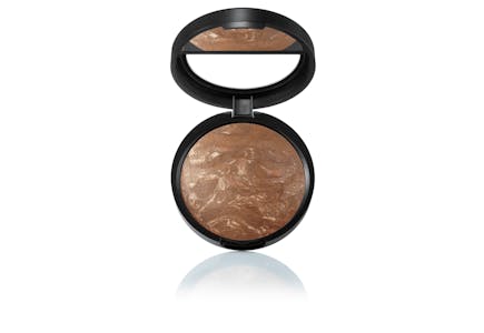 Laura Geller Balance-N-Brighten Foundation