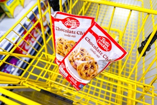 betty crocker cookie mixes in yellow shopping cart
