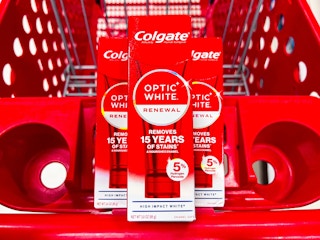 colgate-optic-white-renewal-target4