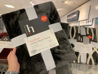 jcpenney-home-expressions-velvet-throw-blanket-black-friday-sale-2020