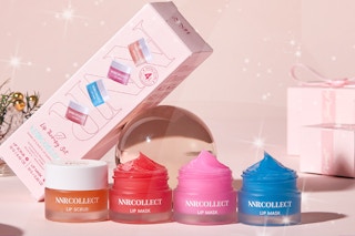 different flavors of the lip mask set being displayed