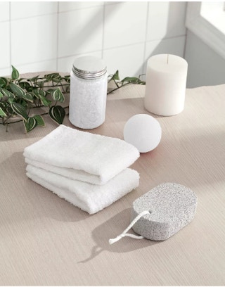 macys mistletoe farms spa gift set