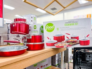 kohls Food Network 10pc Cookware Set in store black friday 2023 9794