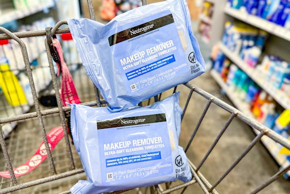 Neutrogena Makeup Remover Wipes, Now Just $0.99 per Pack at CVS