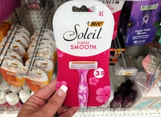 kroger bic soleil simply smooth razors 2021 sv 1623872753 1623872754