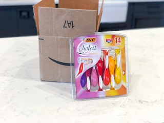 amazon bic soleil color collection razors 2022 05 1655915855 1655915856