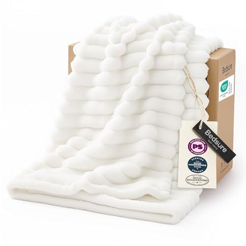 Bedsure Fleece Throw Blanket