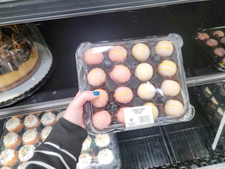 sams club cake balls lemonade 05312022 1654085640 1654085640