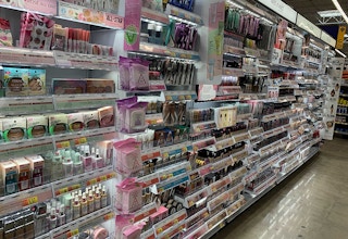 walmart-makeup-aisle-202