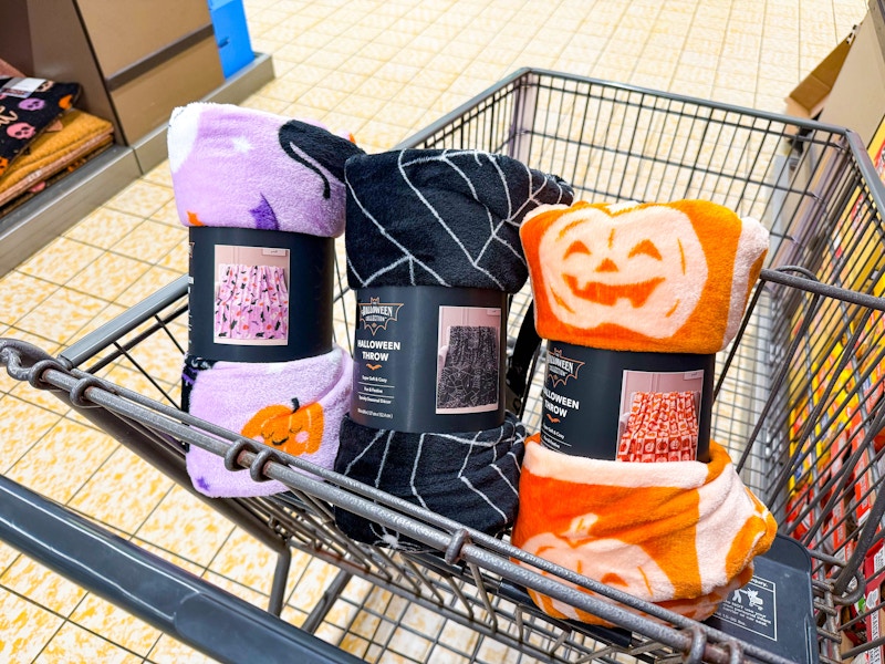 aldi-halloween-081325-3