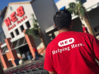 h e b outside 1588102844 1588102844