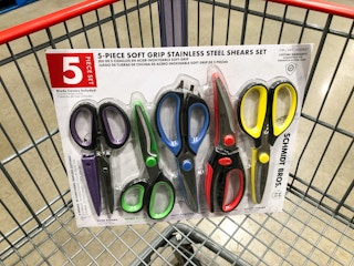 5 pack of kitchen shears in a cart