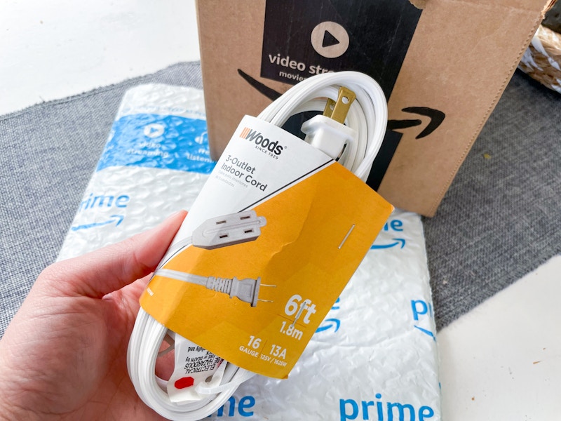 amazon-woods-outlet-extension-cord.jpg3