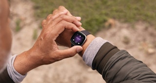 screenshot fitbit sense deal sale 1638716442 1638716442