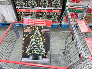 costco retro ceramic christmas tree 2021 2 1635966239 1635966239