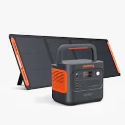 Jackery Explorer 2000 V2 Solar Generator