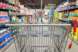 aldi cart in store aisle