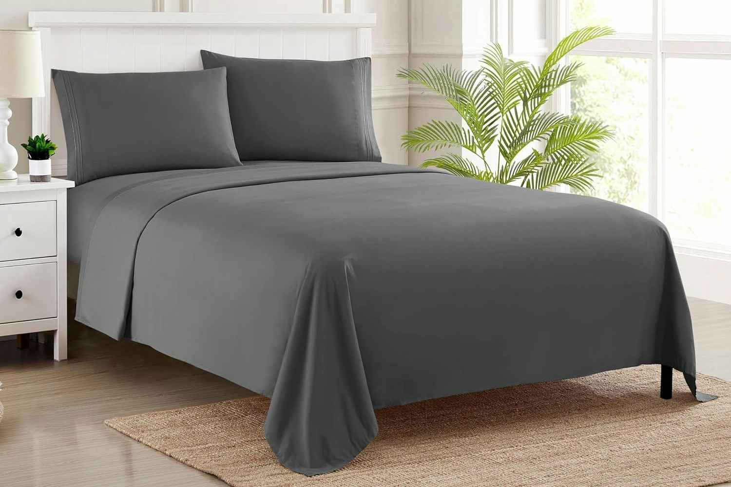 Queen-Size Bed Sheets, Only $8.76 on Amazon