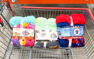 costco kids oversized hoodie 1 jan 2023 1674144250 1674144250