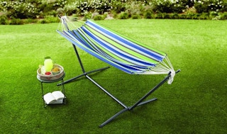 lifestyle image of hammock with stand